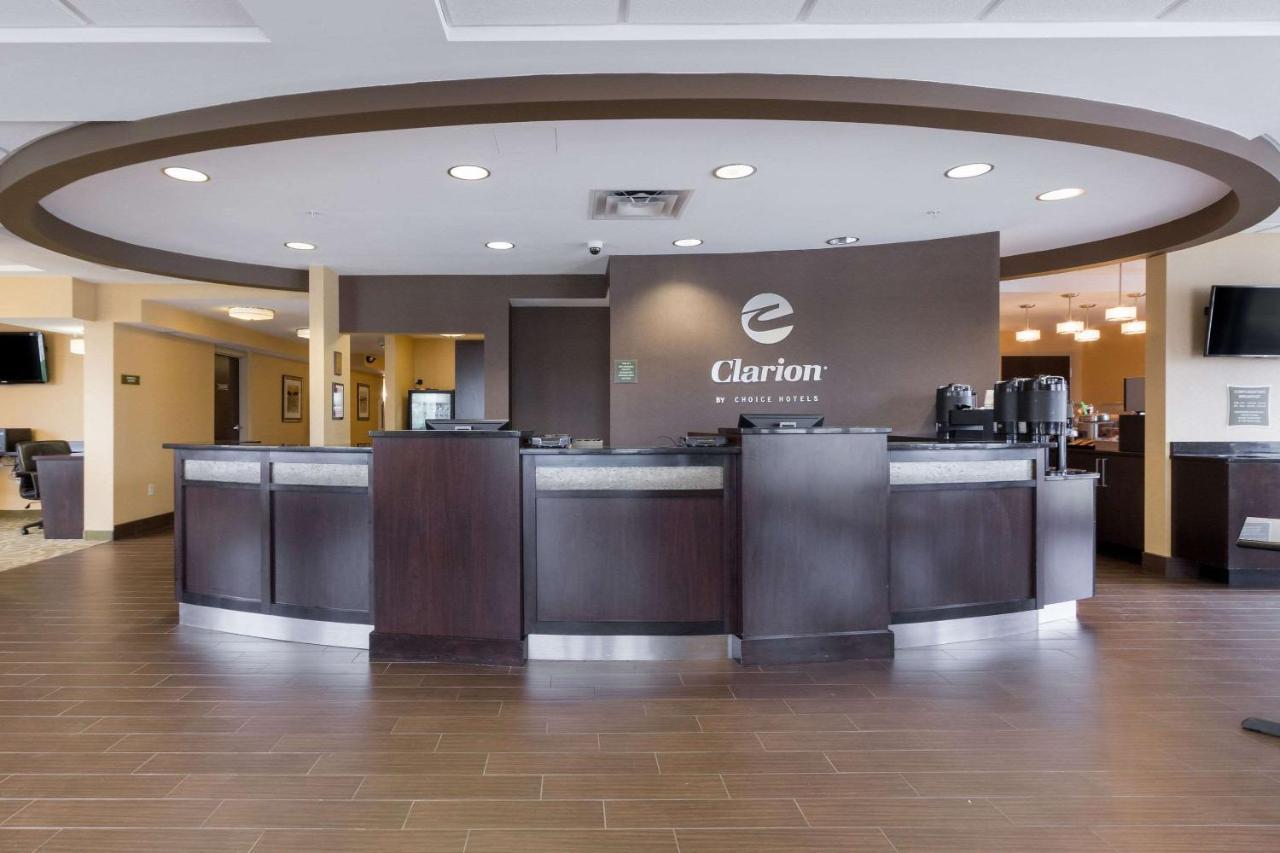 Clarion Hotel Beachwood-Cleveland Bagian luar foto